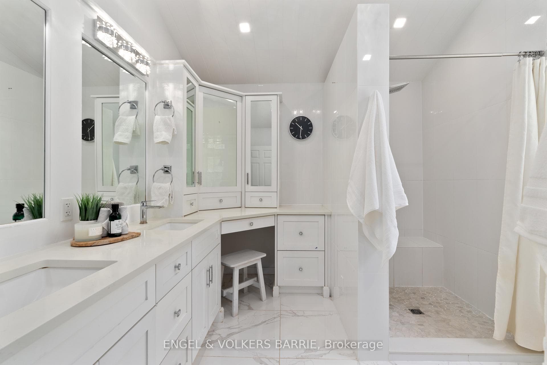 1441 Hendrie Road photo 19