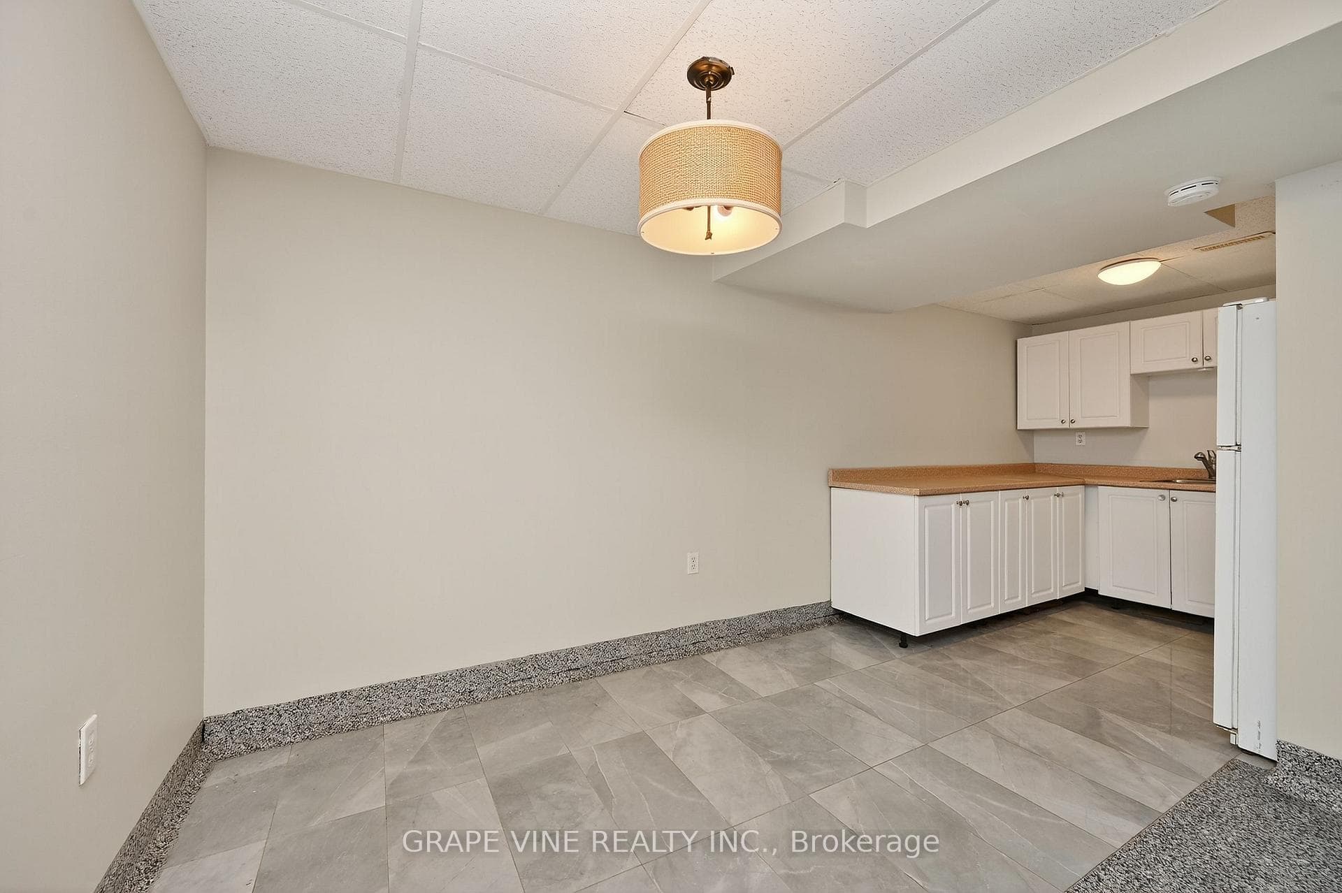 179 Victoria Street photo 29