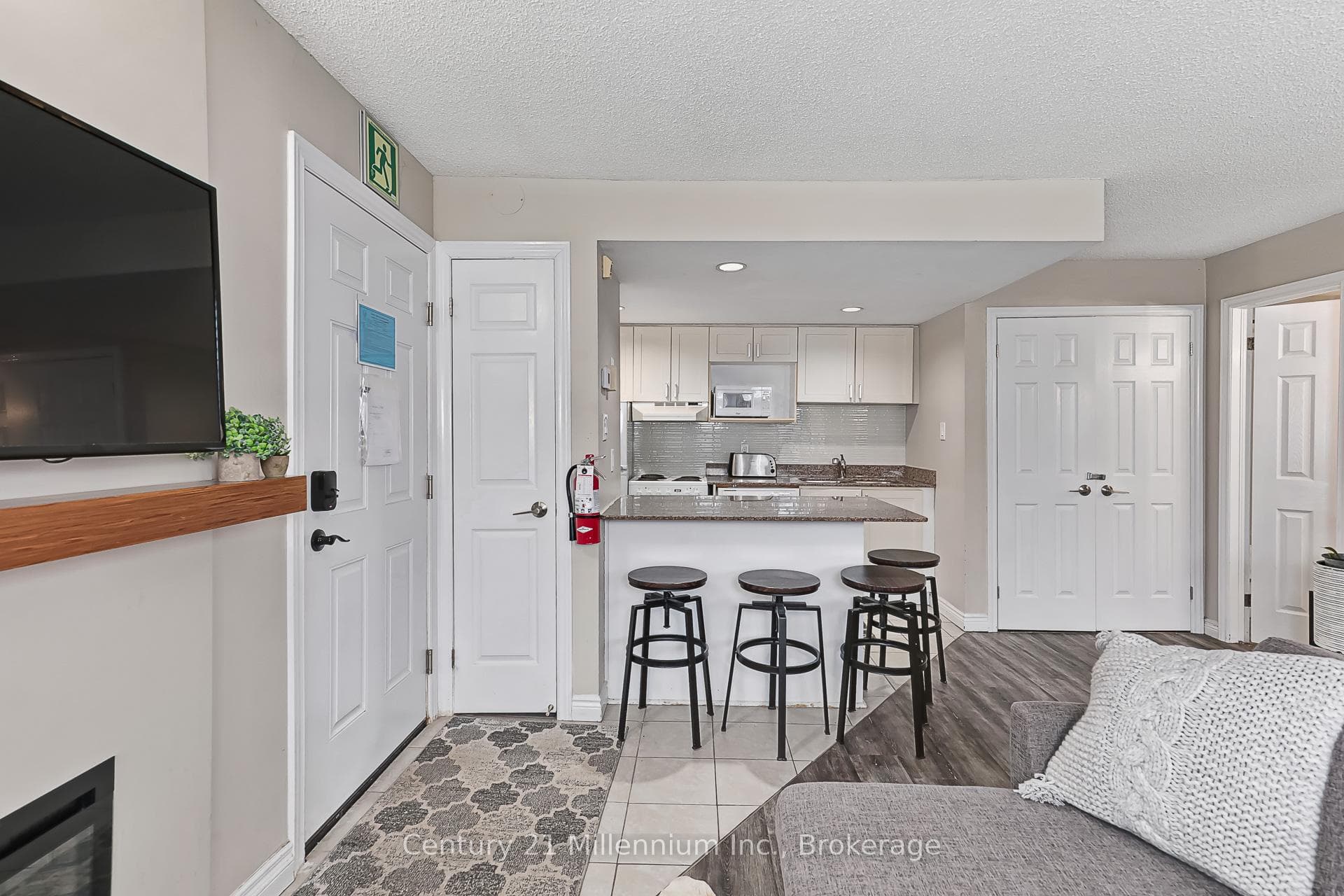 796468 Grey Road 19 Road Unit 101 photo 10