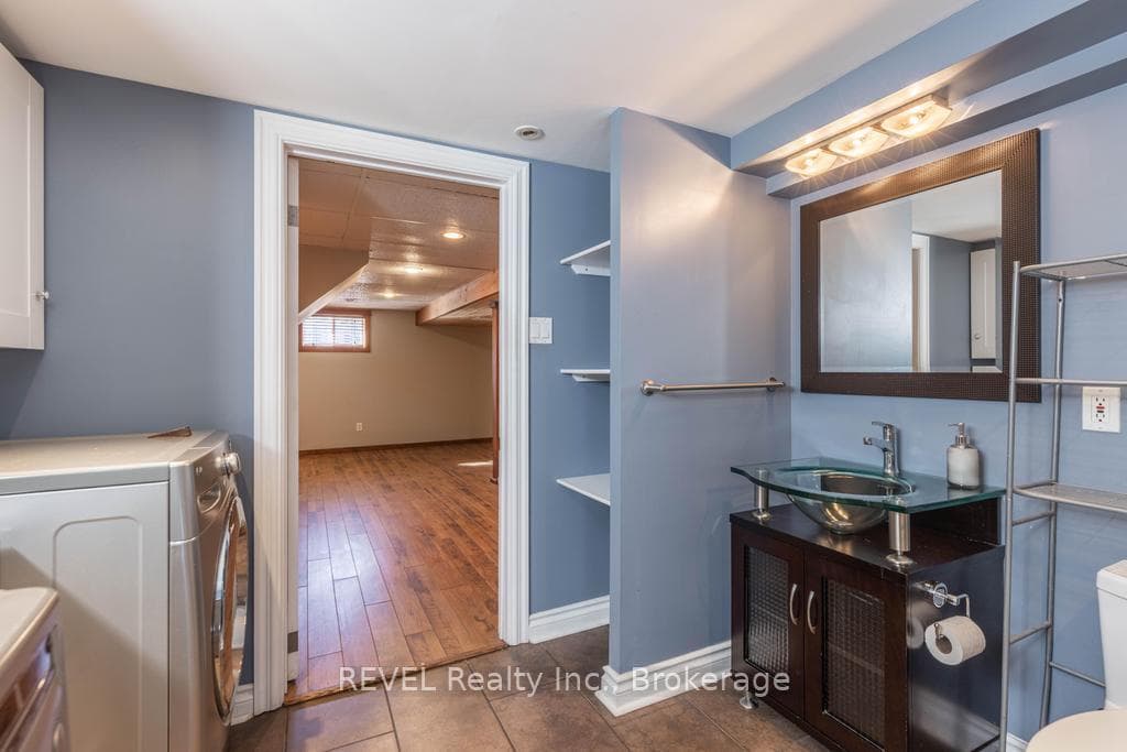 63 Kernahan Street photo 25