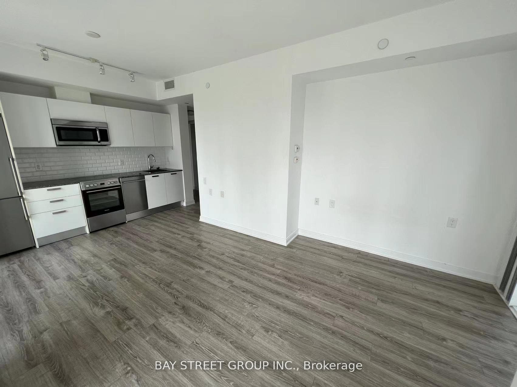 42 Charles Street Unit 1704 photo 2