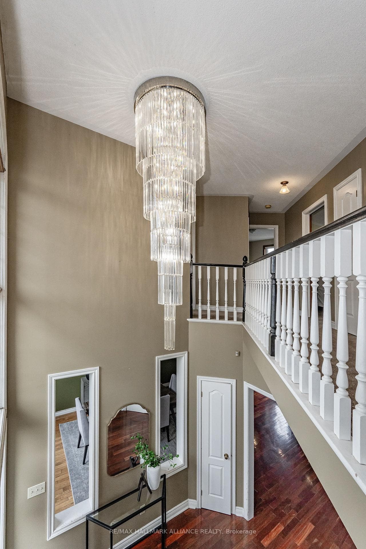 57 Rupert Court photo 17