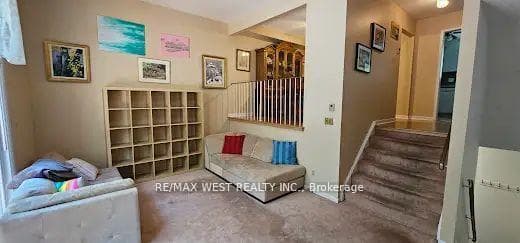 115 Henderson Avenue Unit 9 photo 8