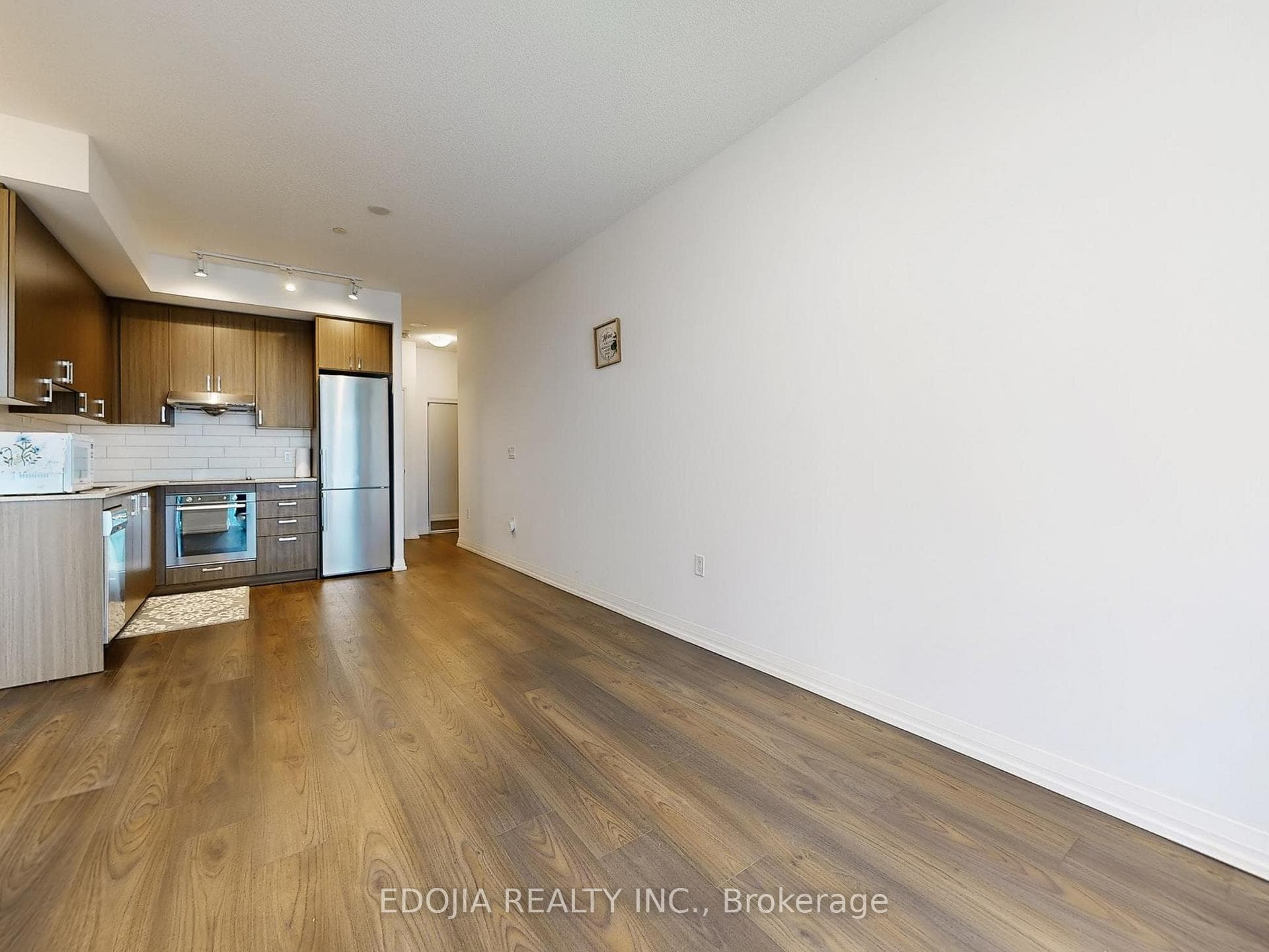 50 Ann O'reilly Road Unit 302 photo 1