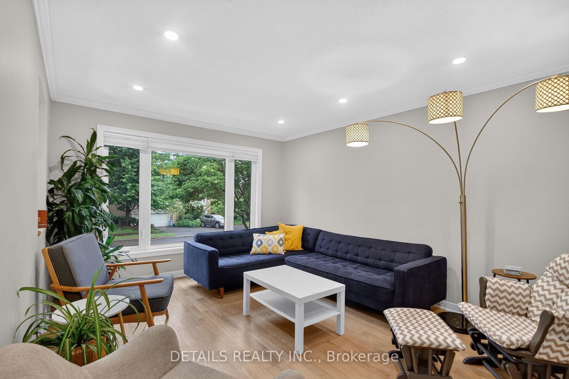 39 Sandhurst Court photo 9