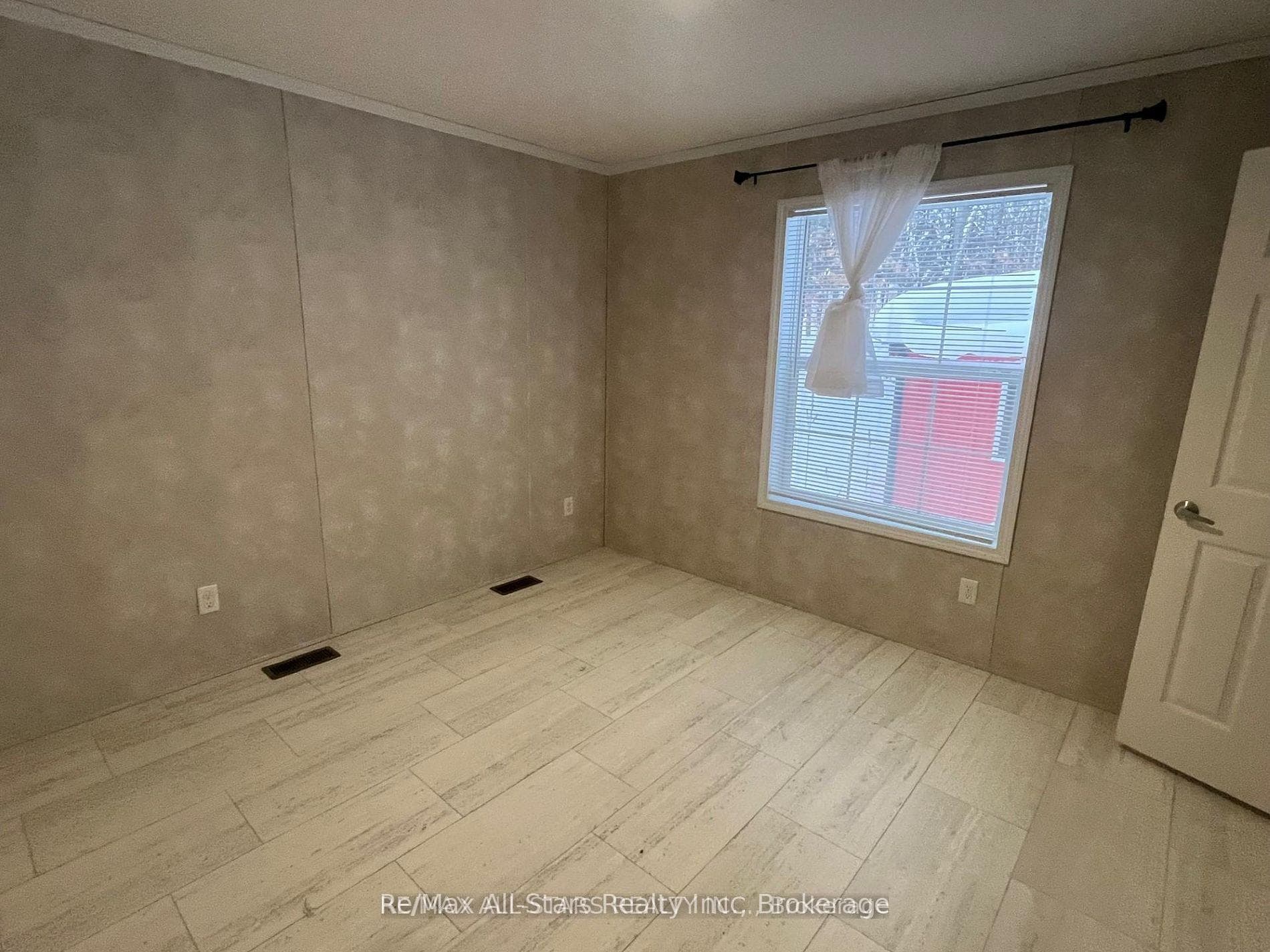 2406 South Portage Road photo 12