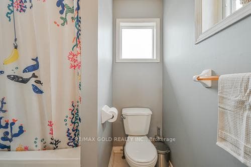116 Heartleaf Crescent photo 23