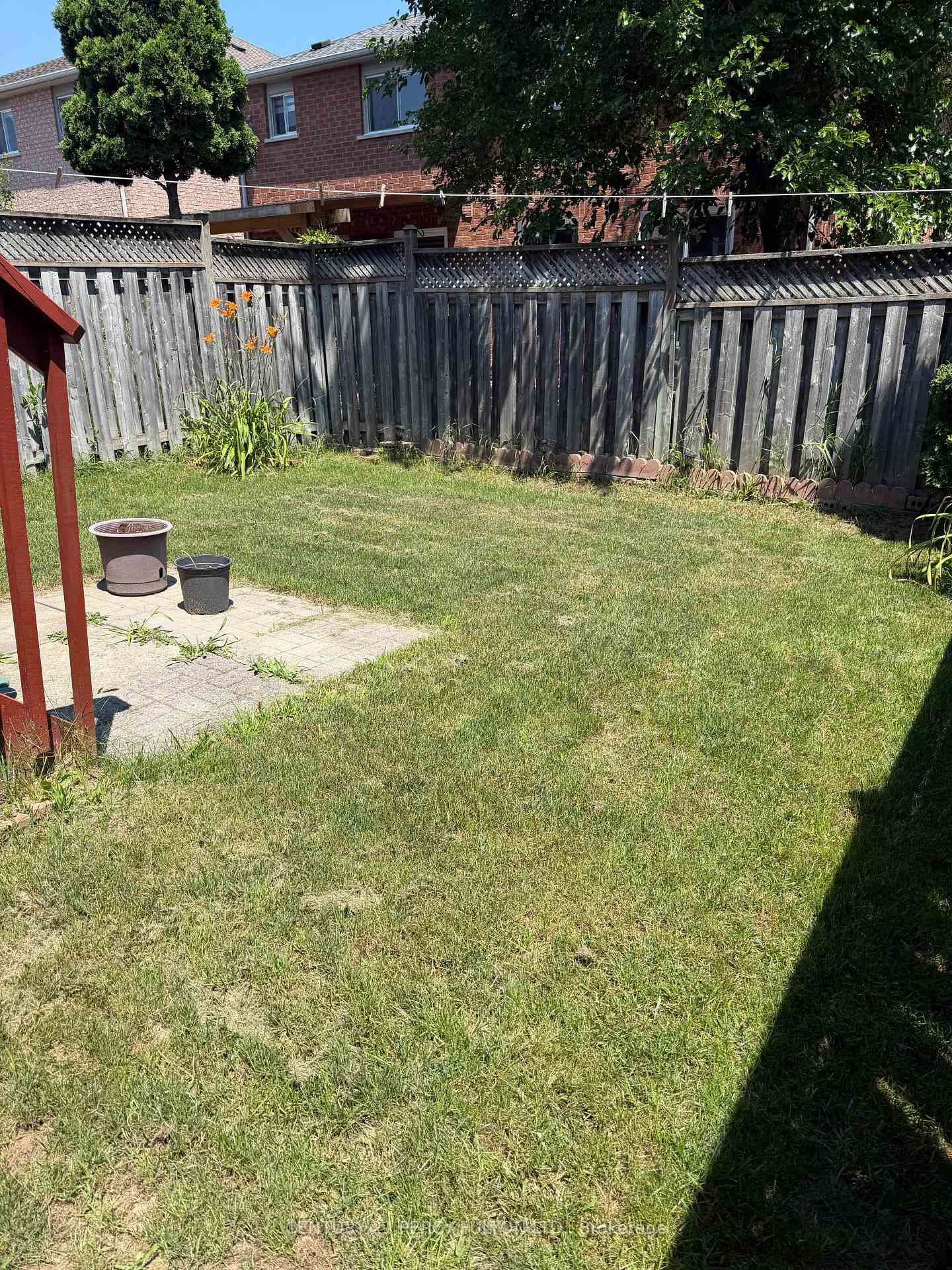 658 Wildgrass Road photo 10
