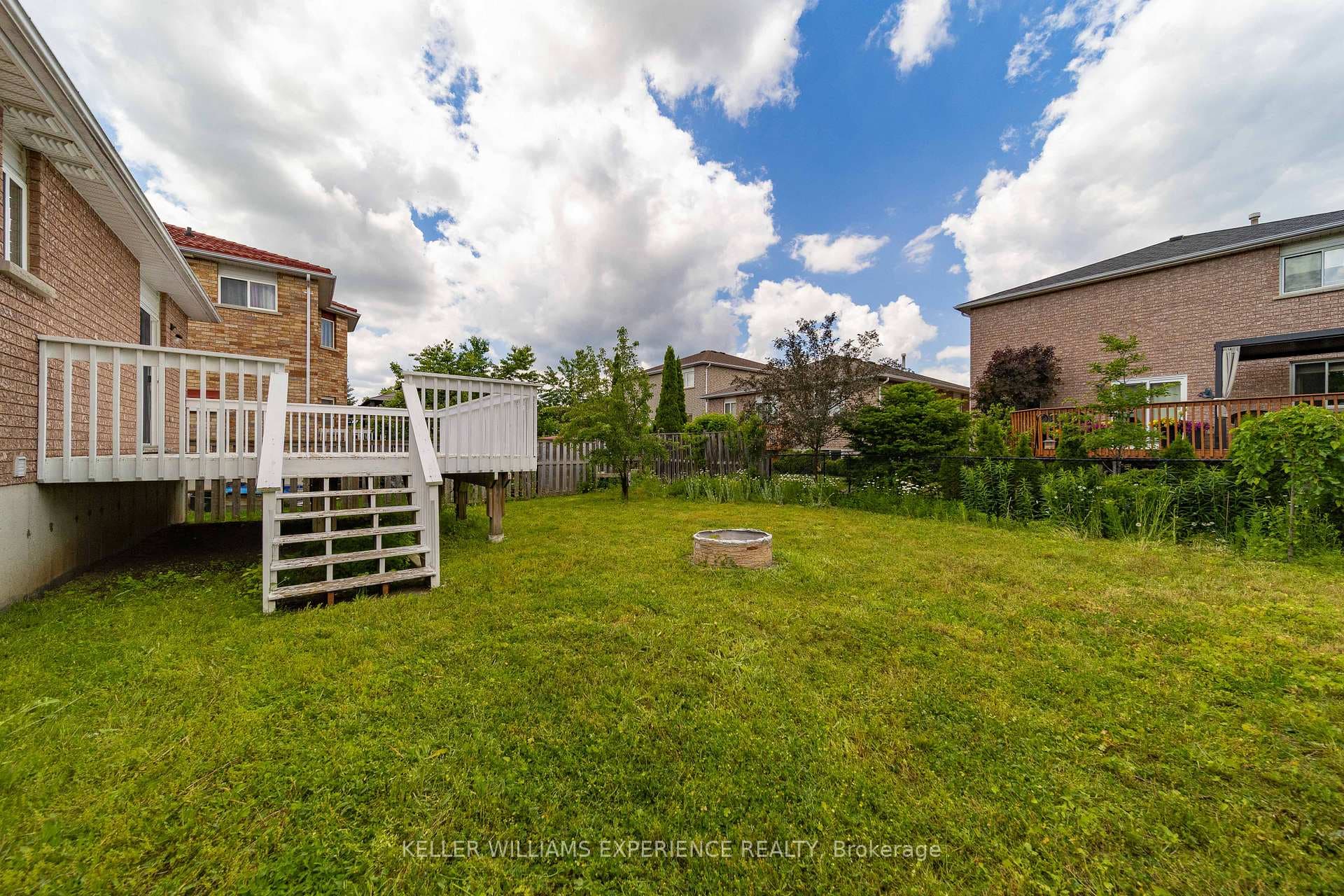 90 Sproule Drive photo 37