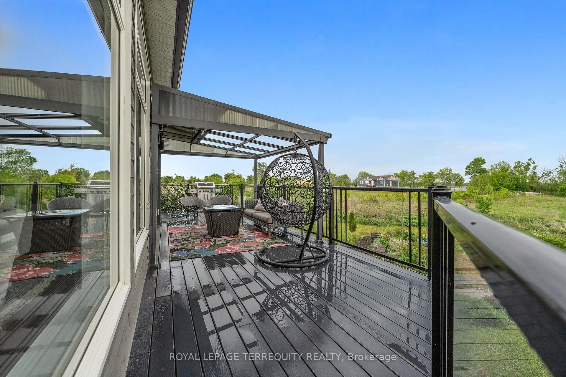 571 Catchmore Road photo 49