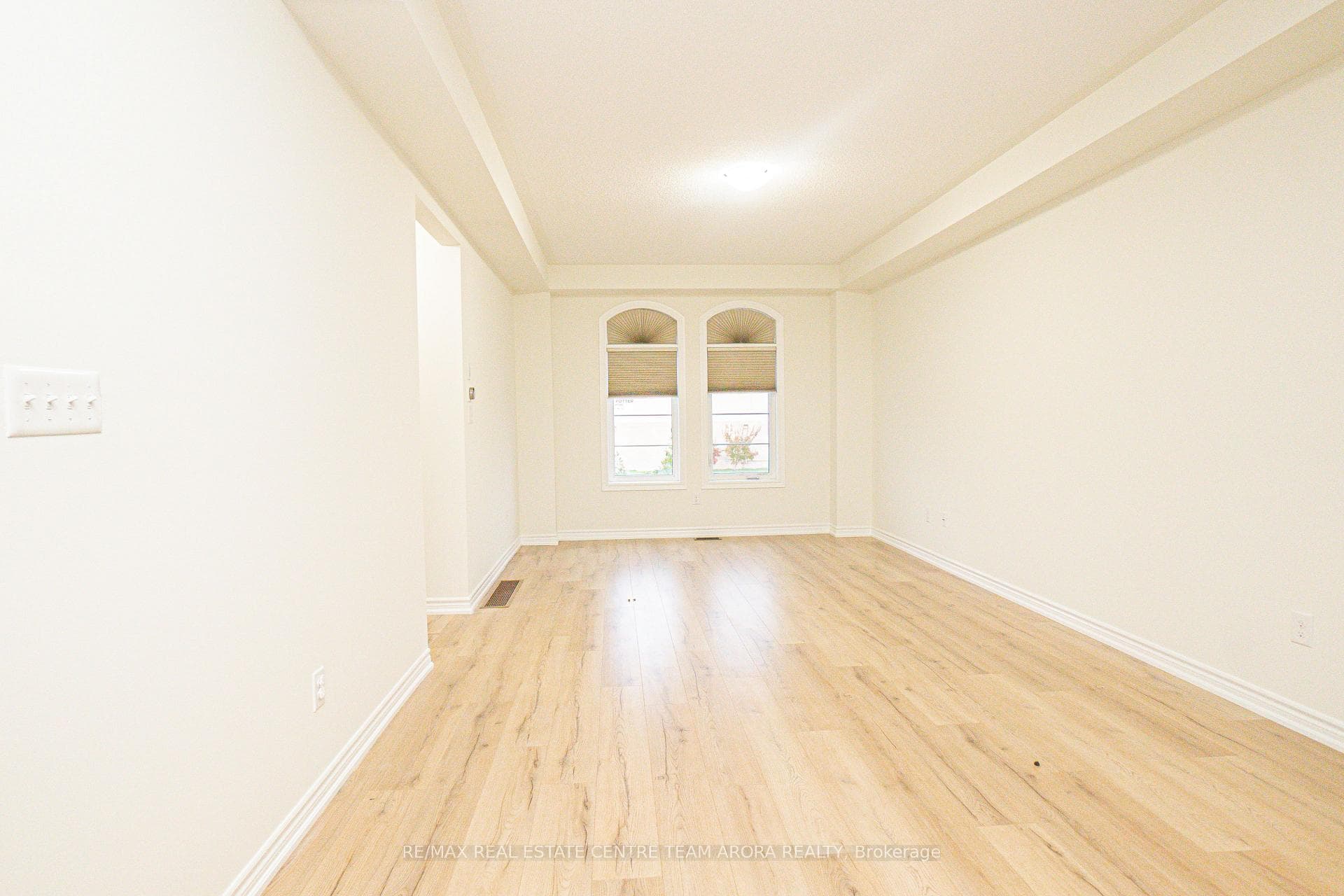 19 Gilford Street photo 8