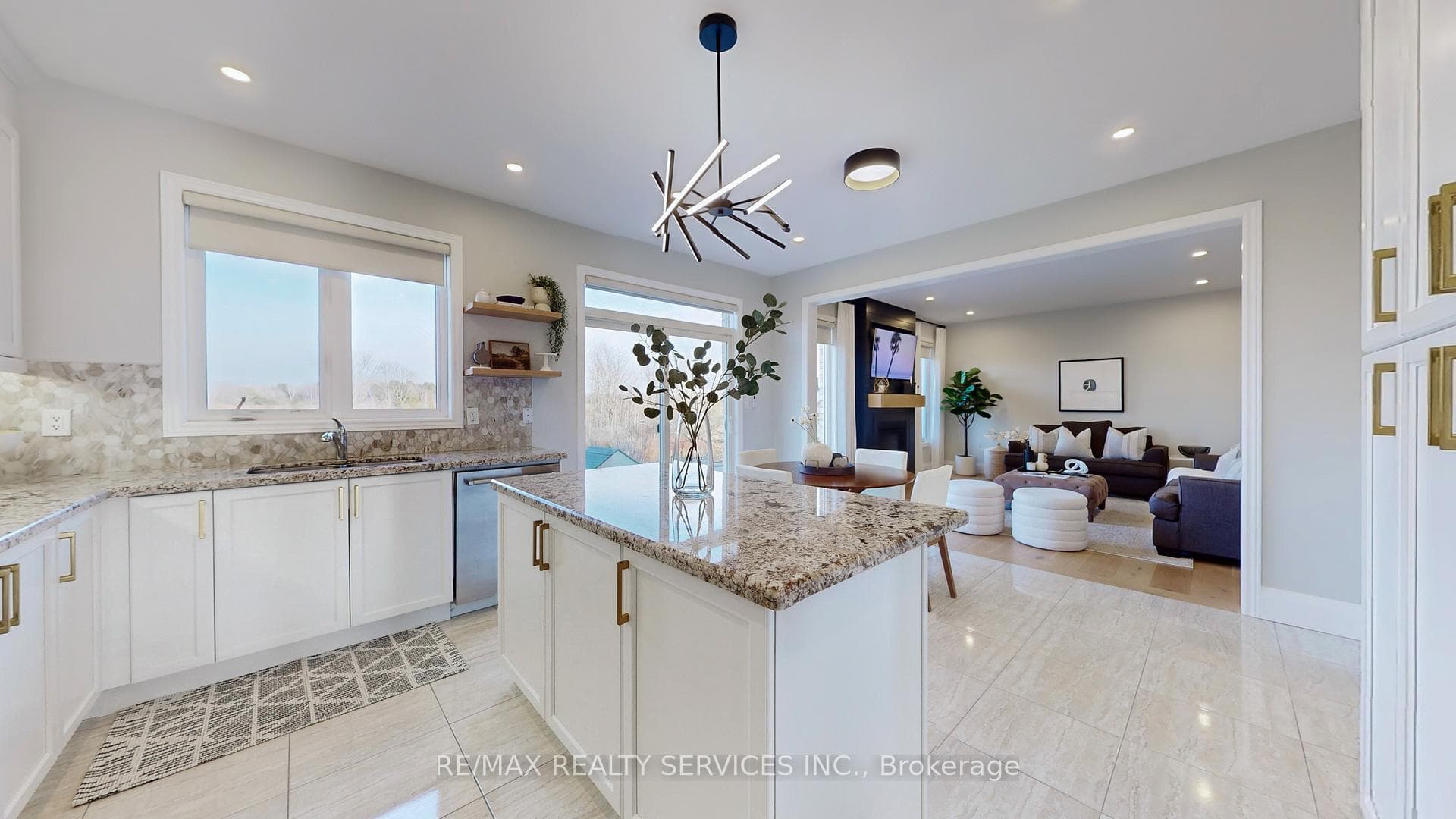 91 Turner Drive photo 9