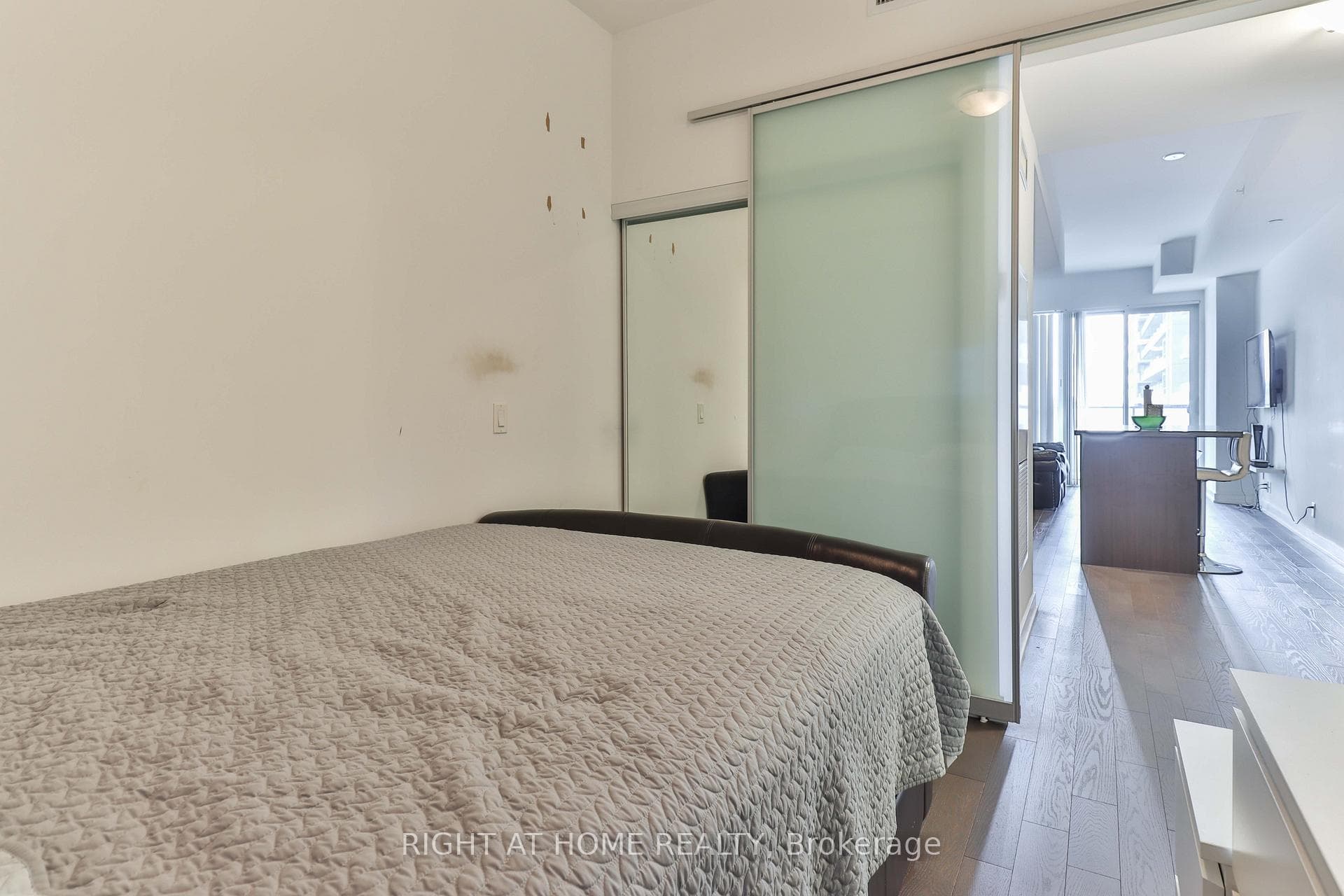 10 Park Lawn Road Unit 302 photo 13