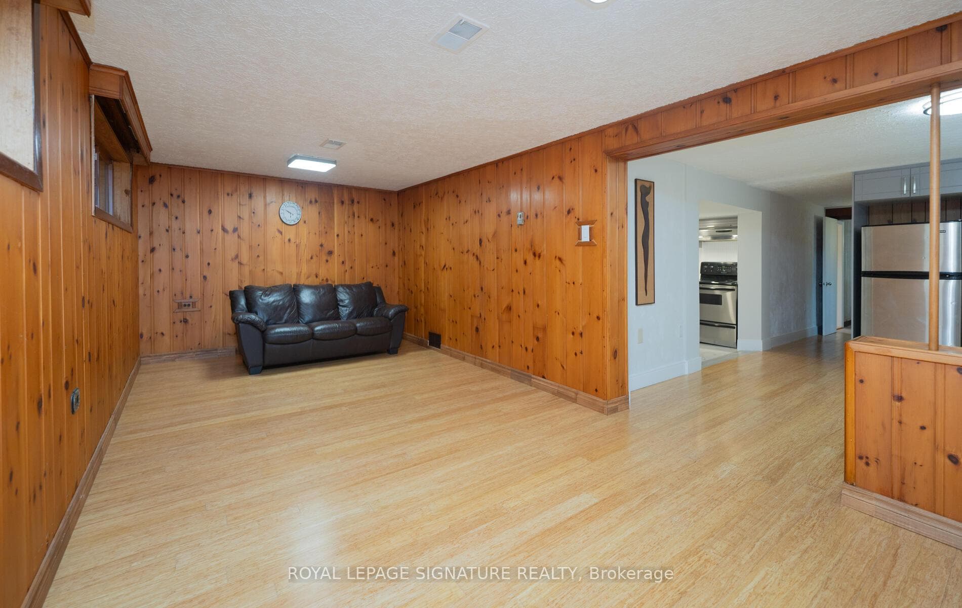 263 Hounslow Avenue Unit Bsmt photo 20