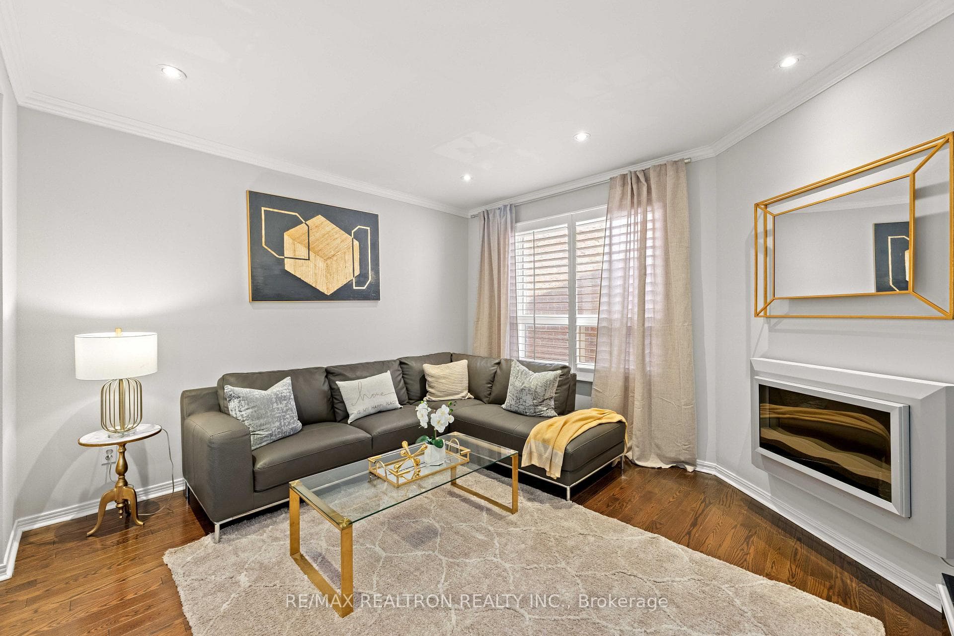 143 Spring Gate Boulevard photo 24
