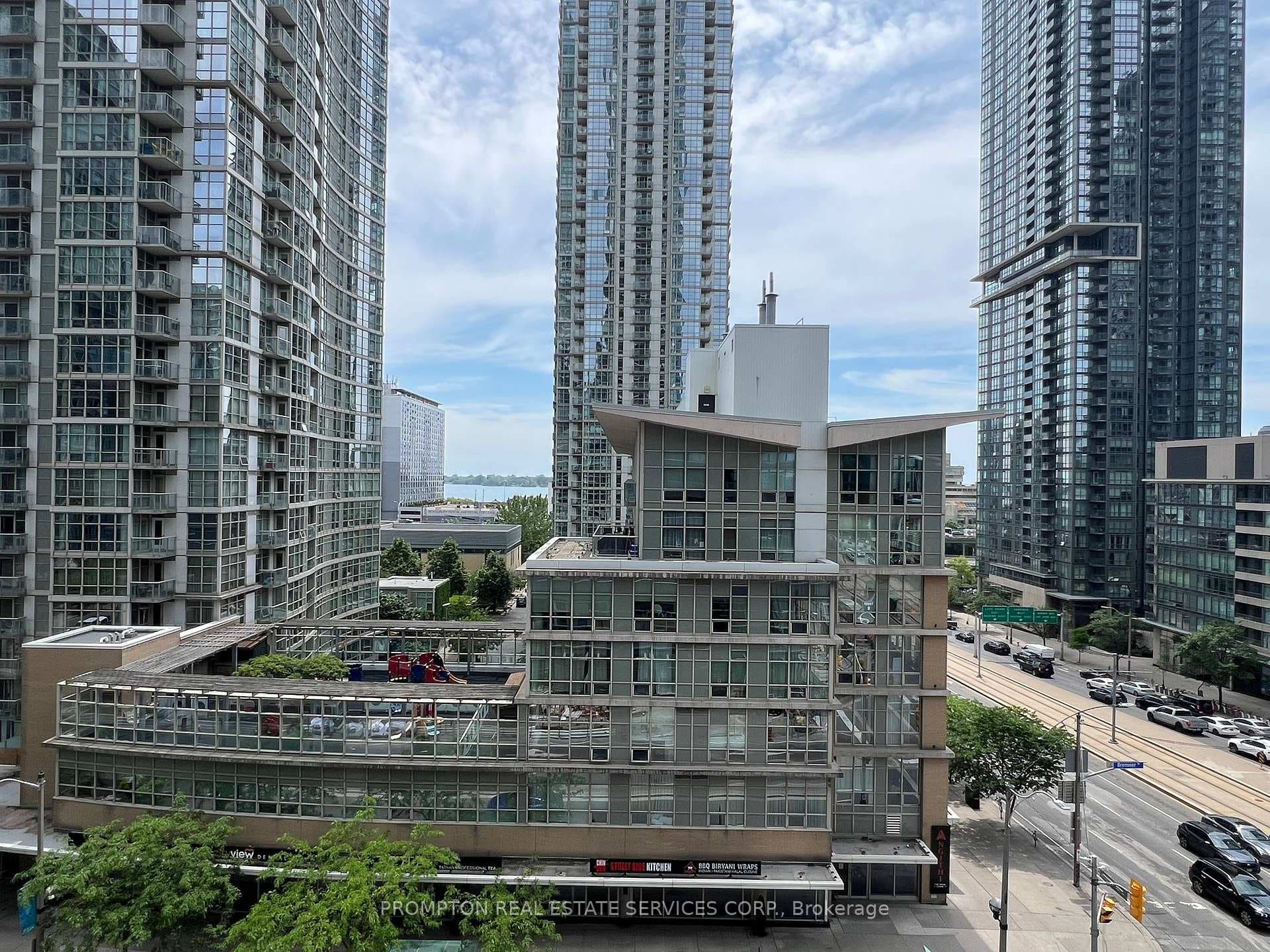 3 Concord Cityplace Way Unit 721 photo 31
