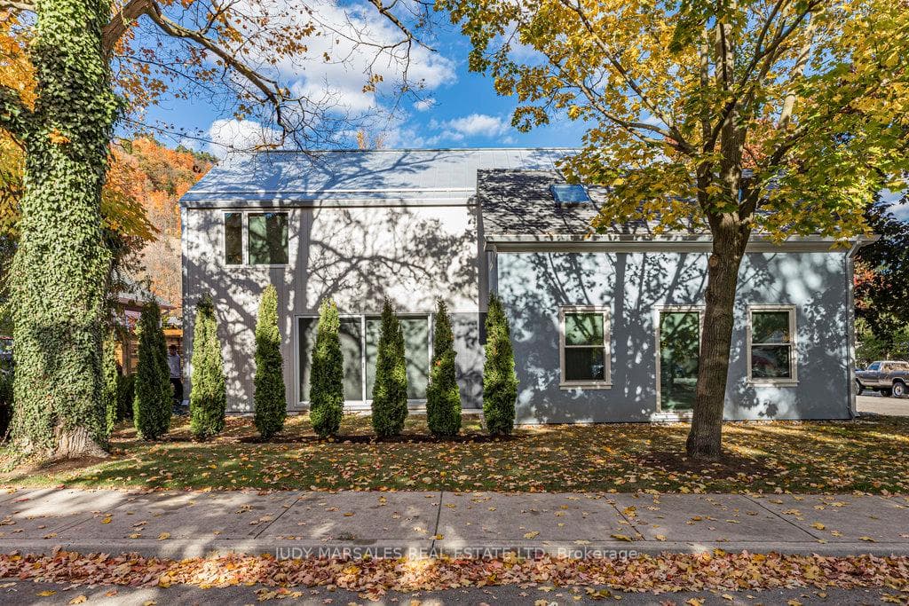 315 Park Street photo 4