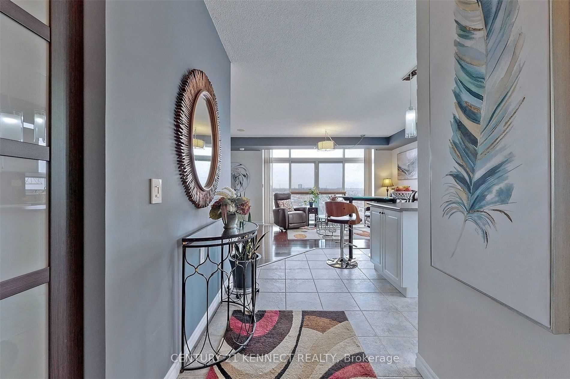 200 Burnhamthorpe Road Unit 1203 photo 7