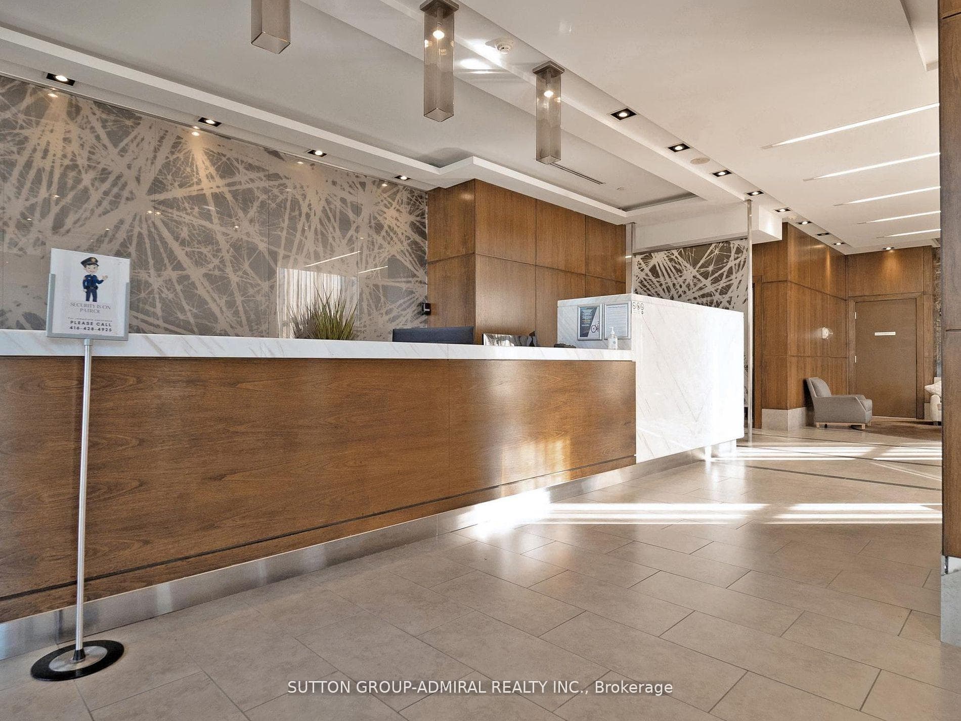 2015 Sheppard Avenue Unit 605 photo 4