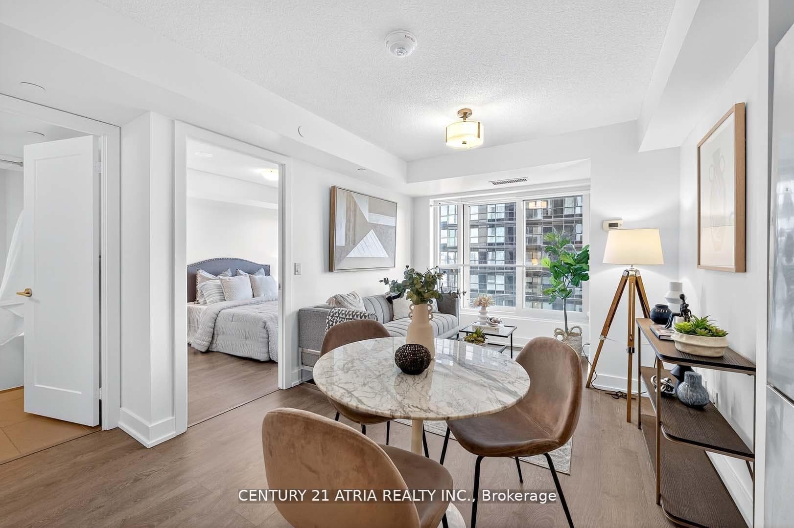 7 Mabelle Avenue Unit 1805 photo 10