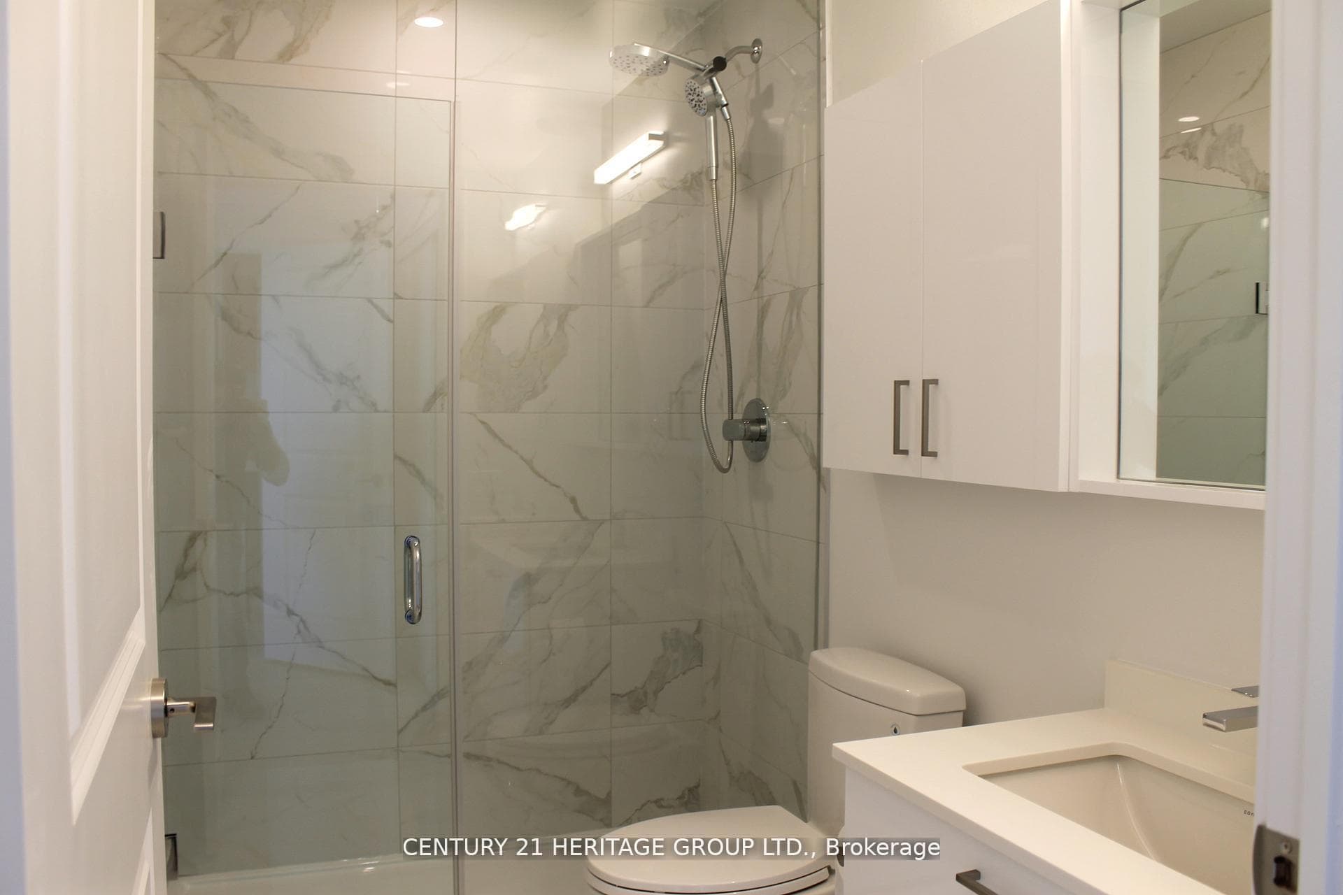 30 Upper Mall Way Unit A3410 photo 18