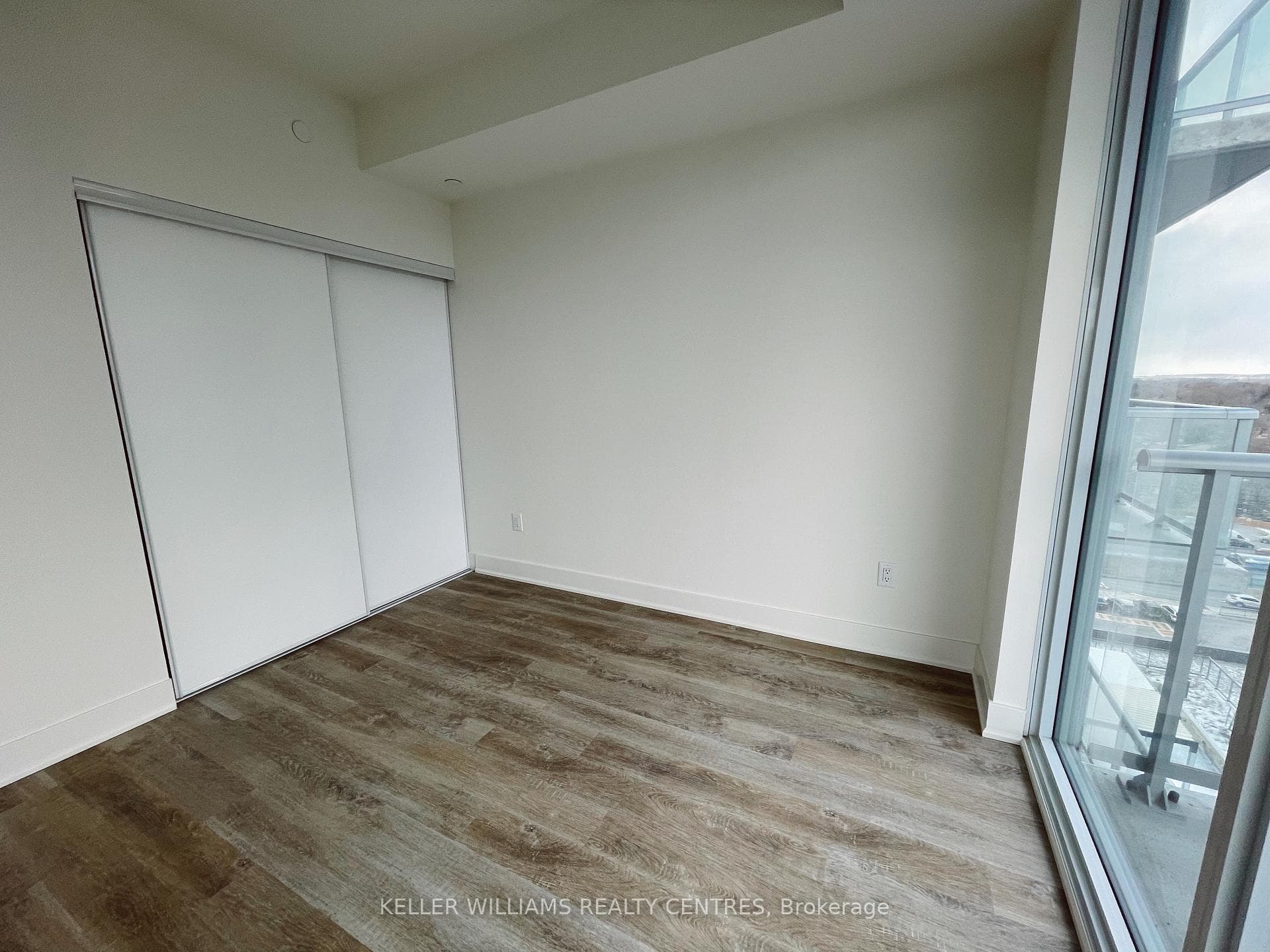 185 Deerfield Road Unit 1003 photo 10