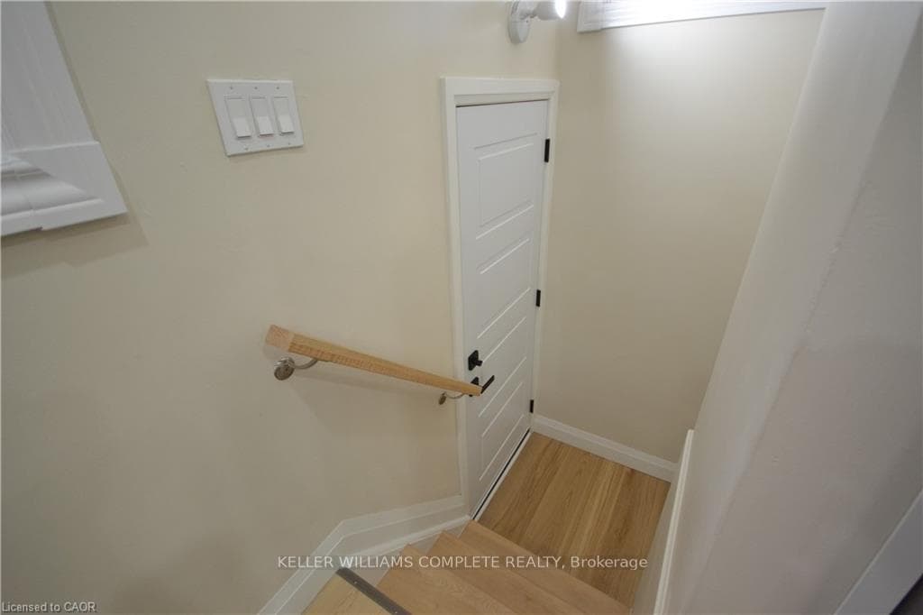 101 REID Avenue photo 27