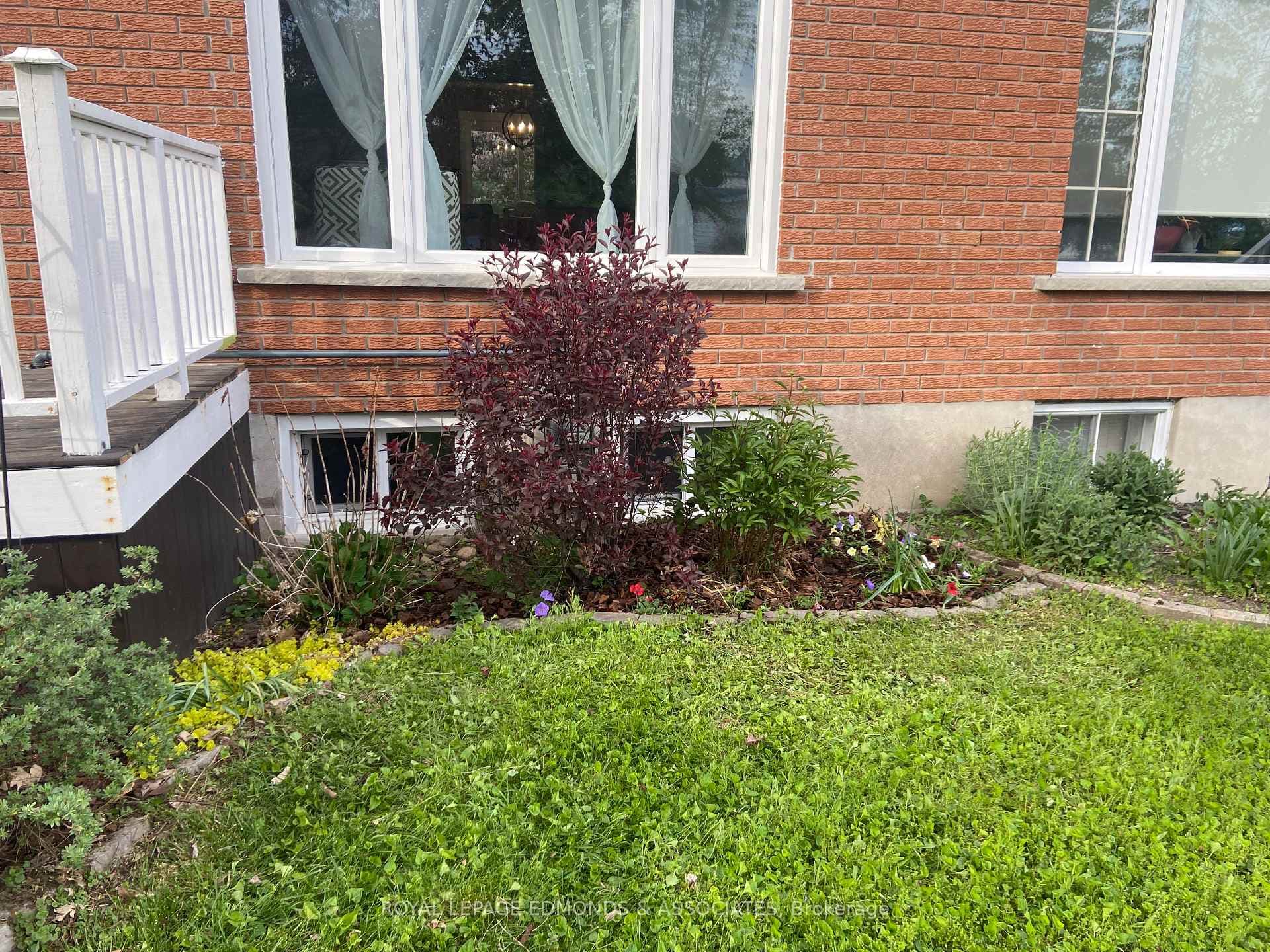 33A Hillcrest Avenue photo 30