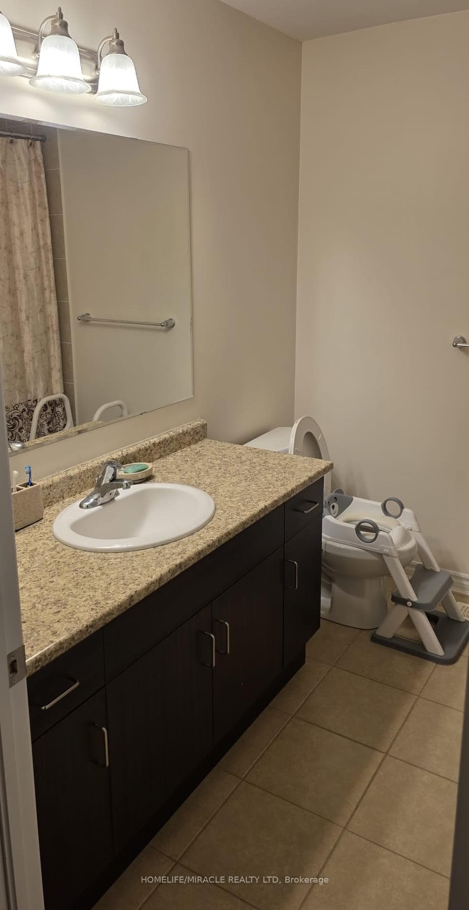 1107 Biason Circle photo 20