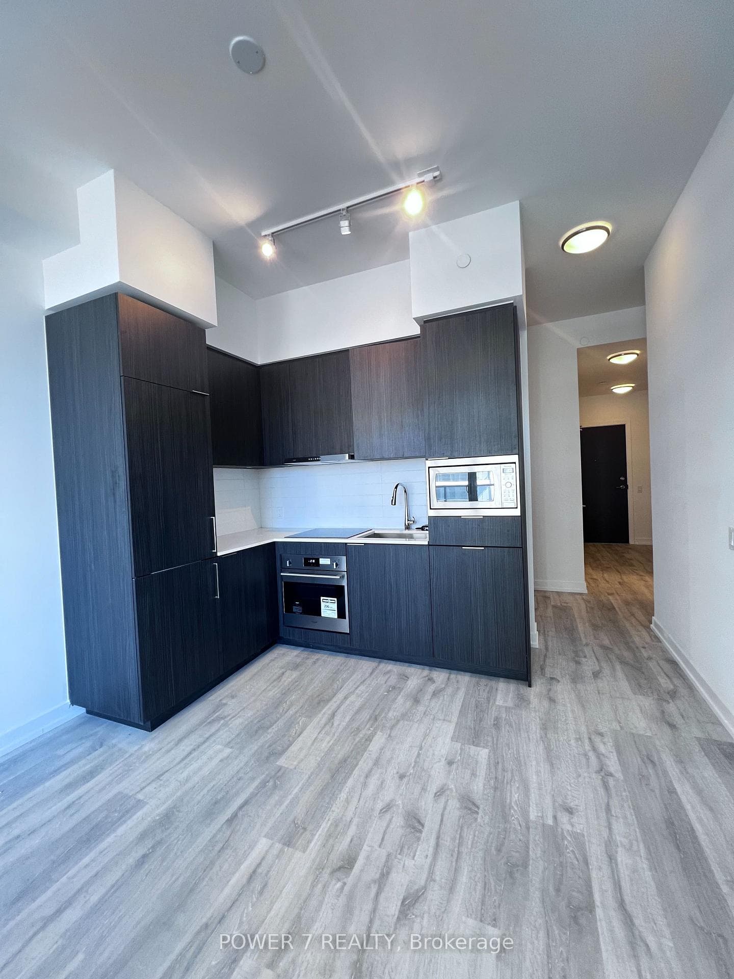 8 Olympic Garden Drive Unit S1911 photo 8