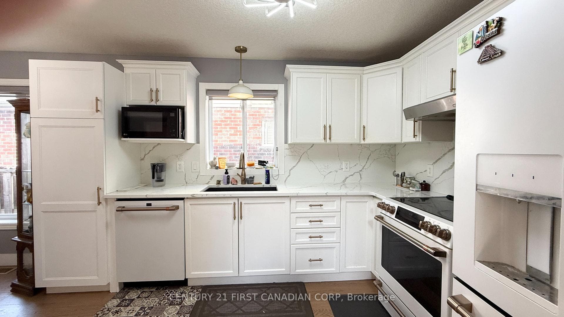197 Baxter Street photo 8