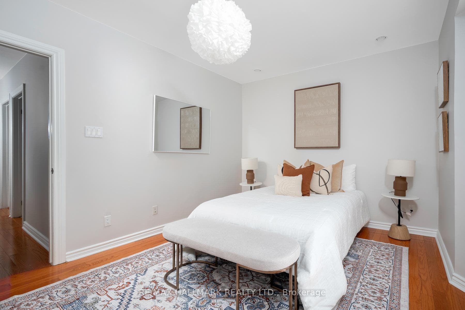 53 Ferrier Avenue photo 31