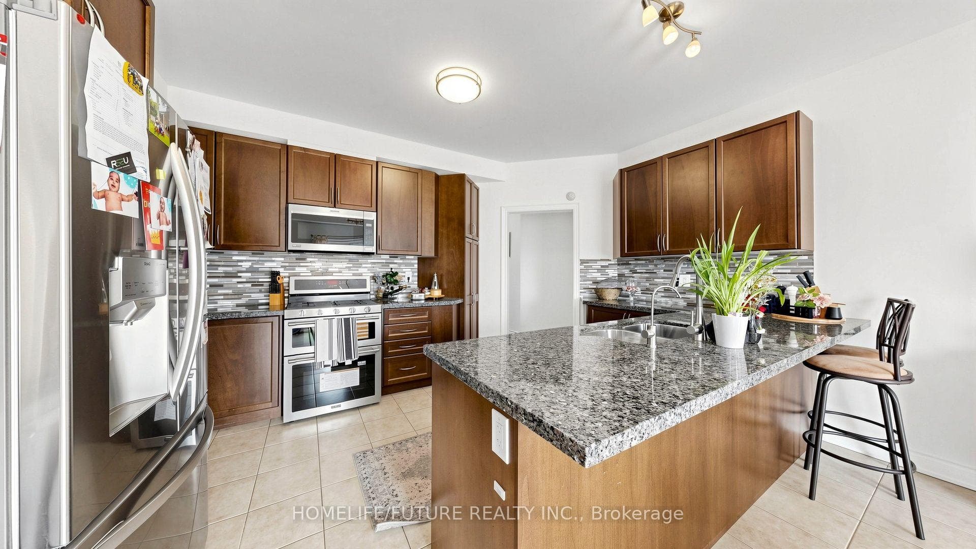 61 Ridge Road photo 9