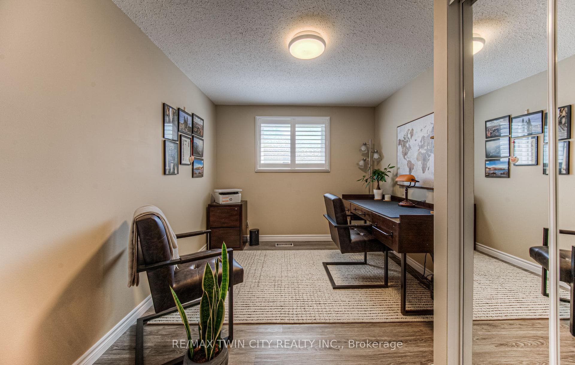 490 REDFOX Road Unit B photo 19
