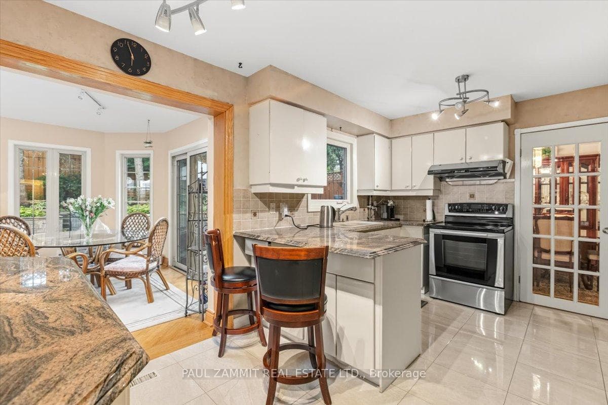 39 Woolsthorpe Crescent photo 12