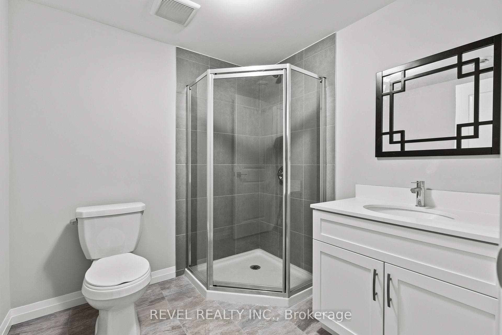 720 Grey Street Unit 17 photo 7