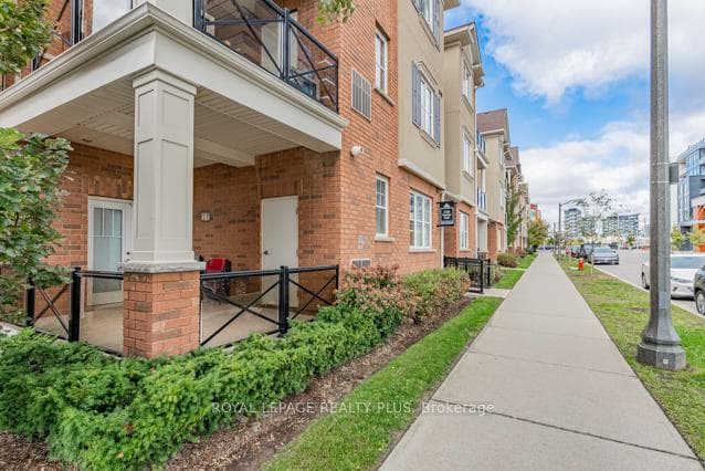 2338 Taunton Road Unit 204 photo 1