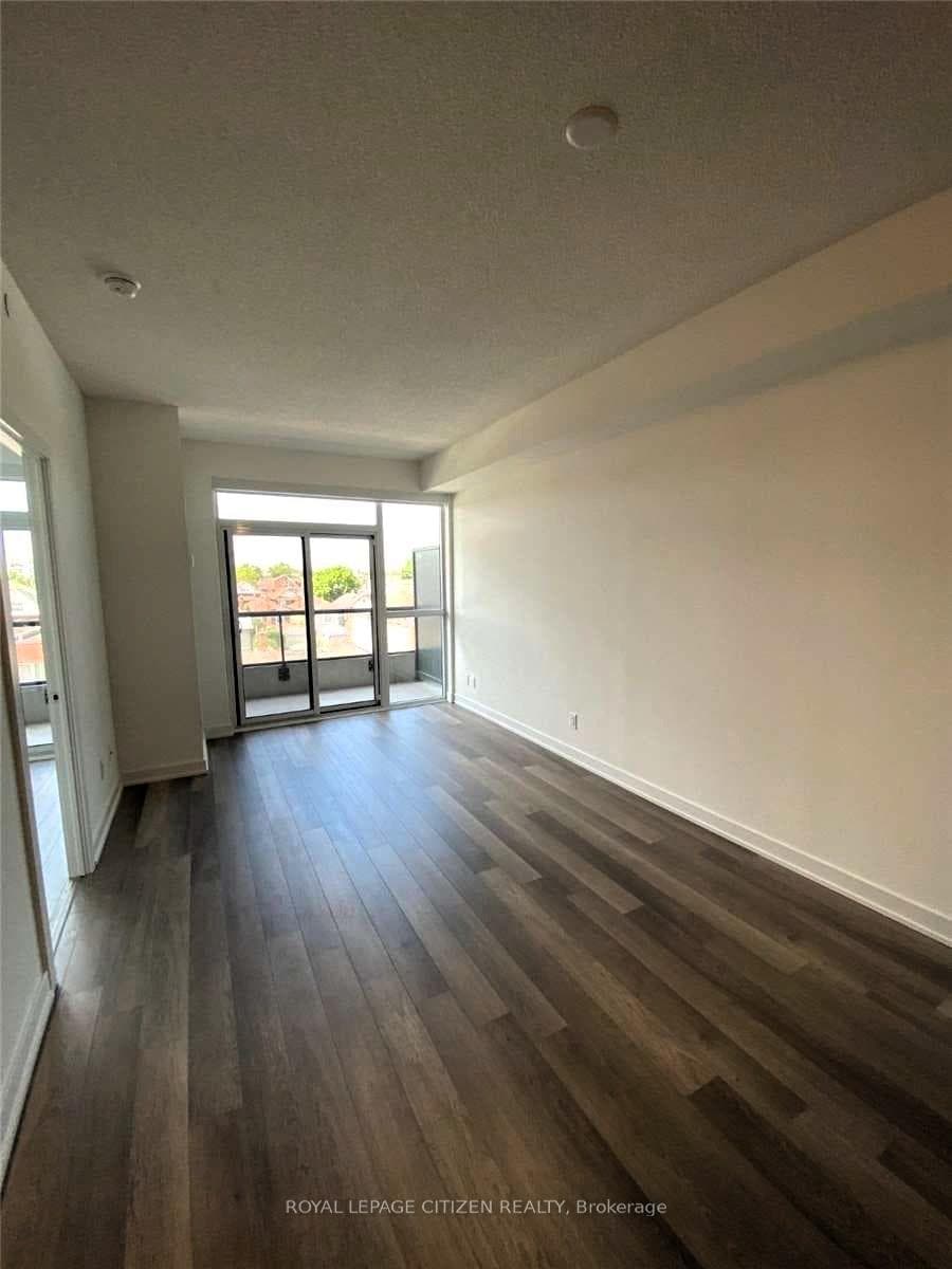 1603 Eglinton Avenue Unit 313 photo 4