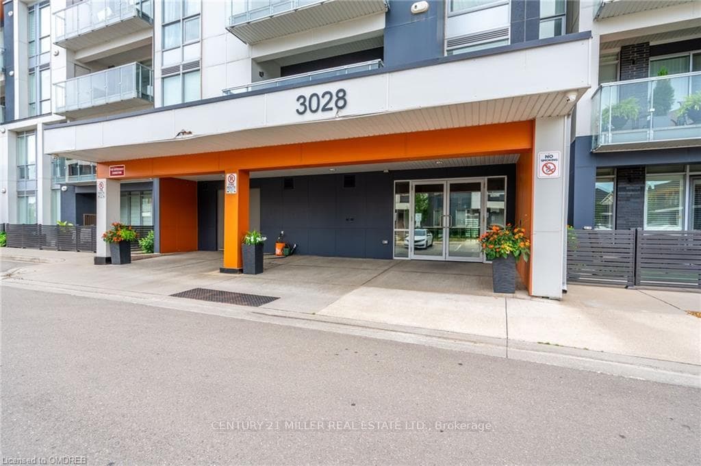 3028 Creekshore Common N/A Unit 305 photo 3