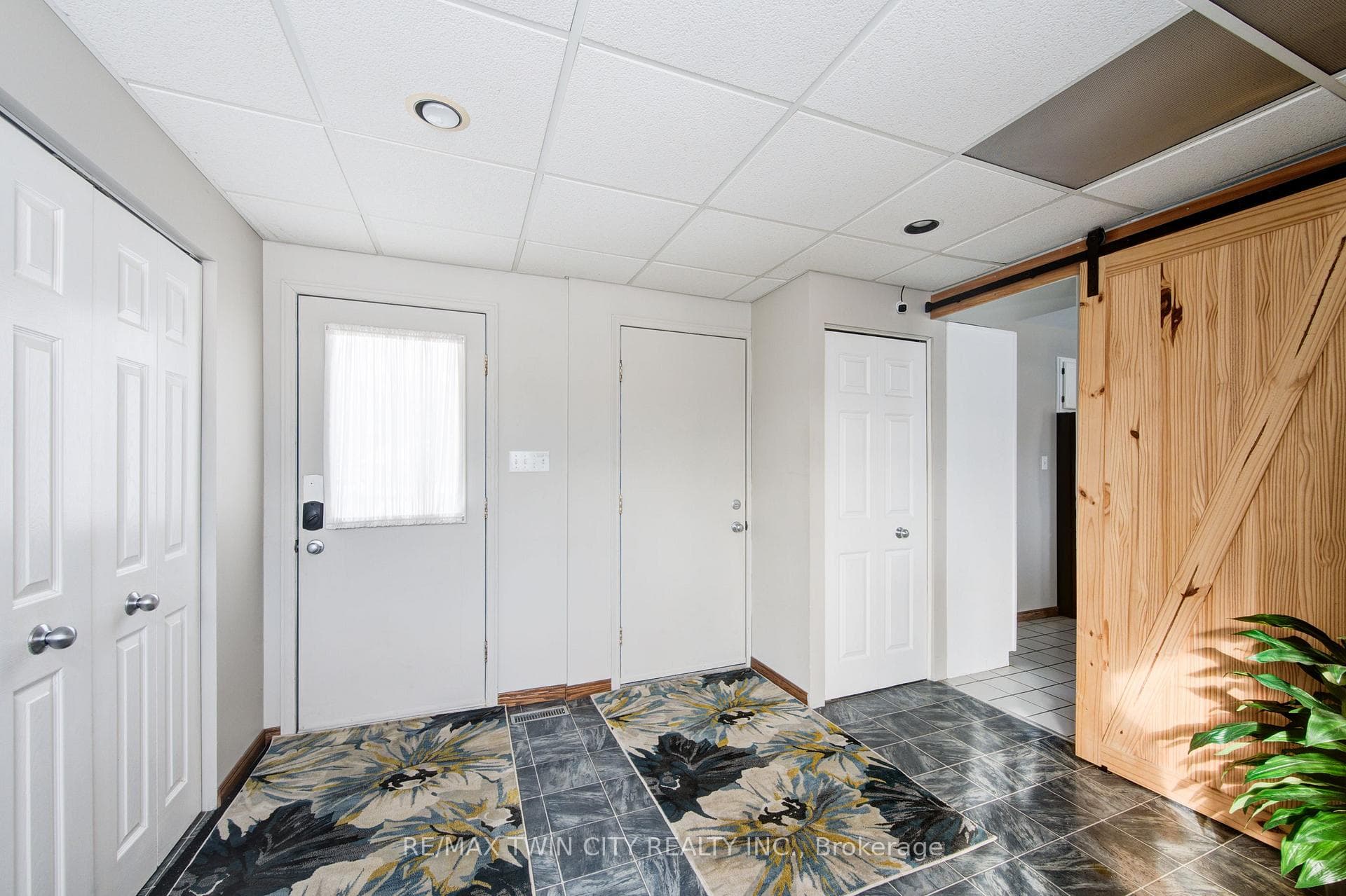 84 Hope Street photo 20