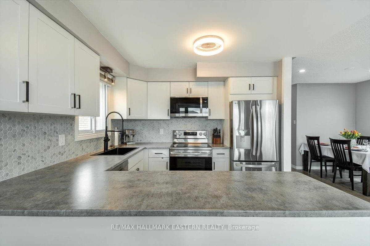 207 Milroy Drive photo 13