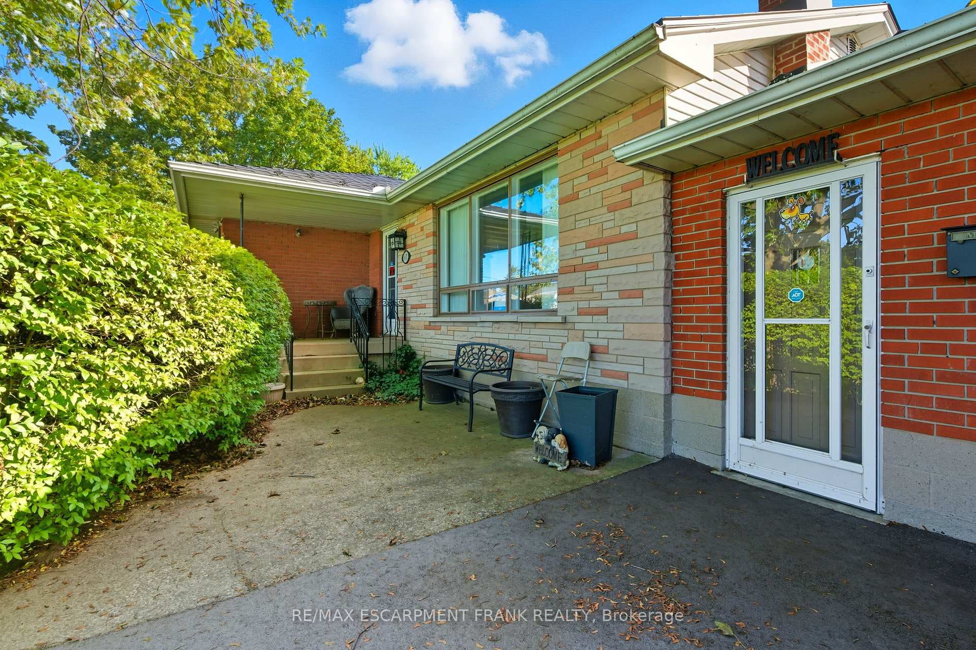 67 Lakeside Drive photo 3