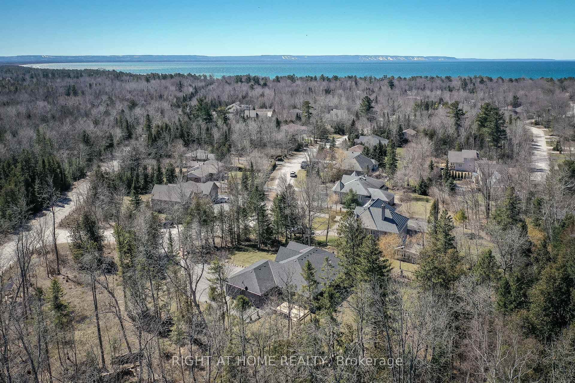19 Twin Pines Drive photo 15