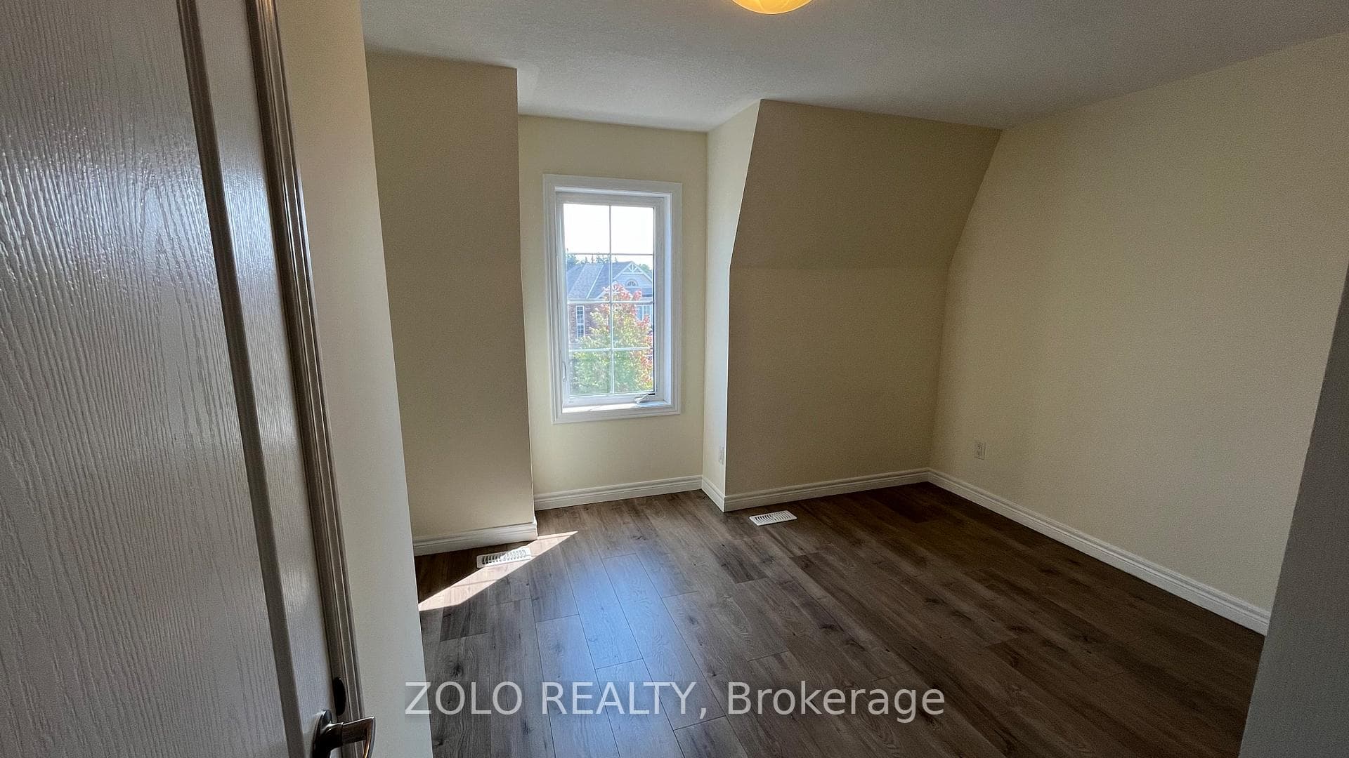 462 Linden Drive photo 30
