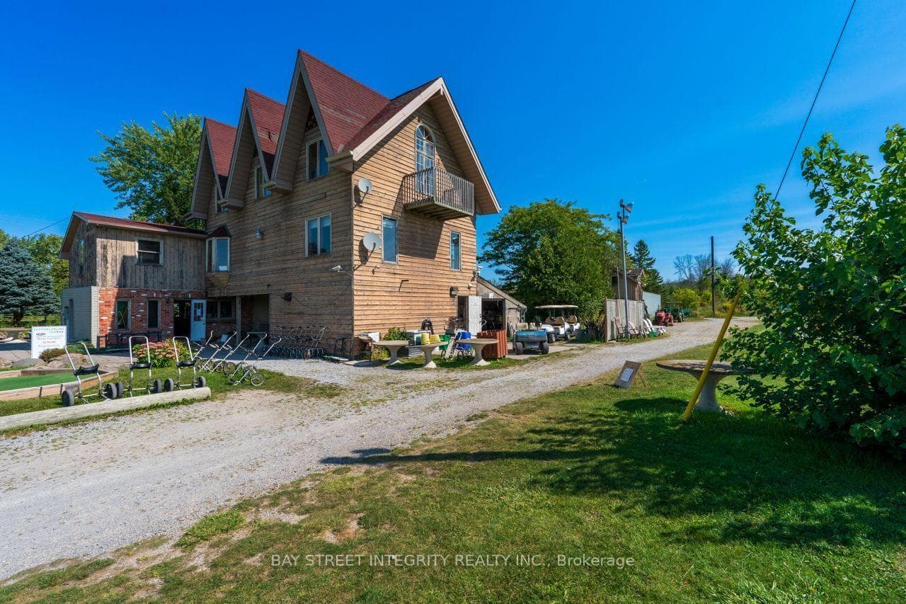 1661 Metro Road photo 12