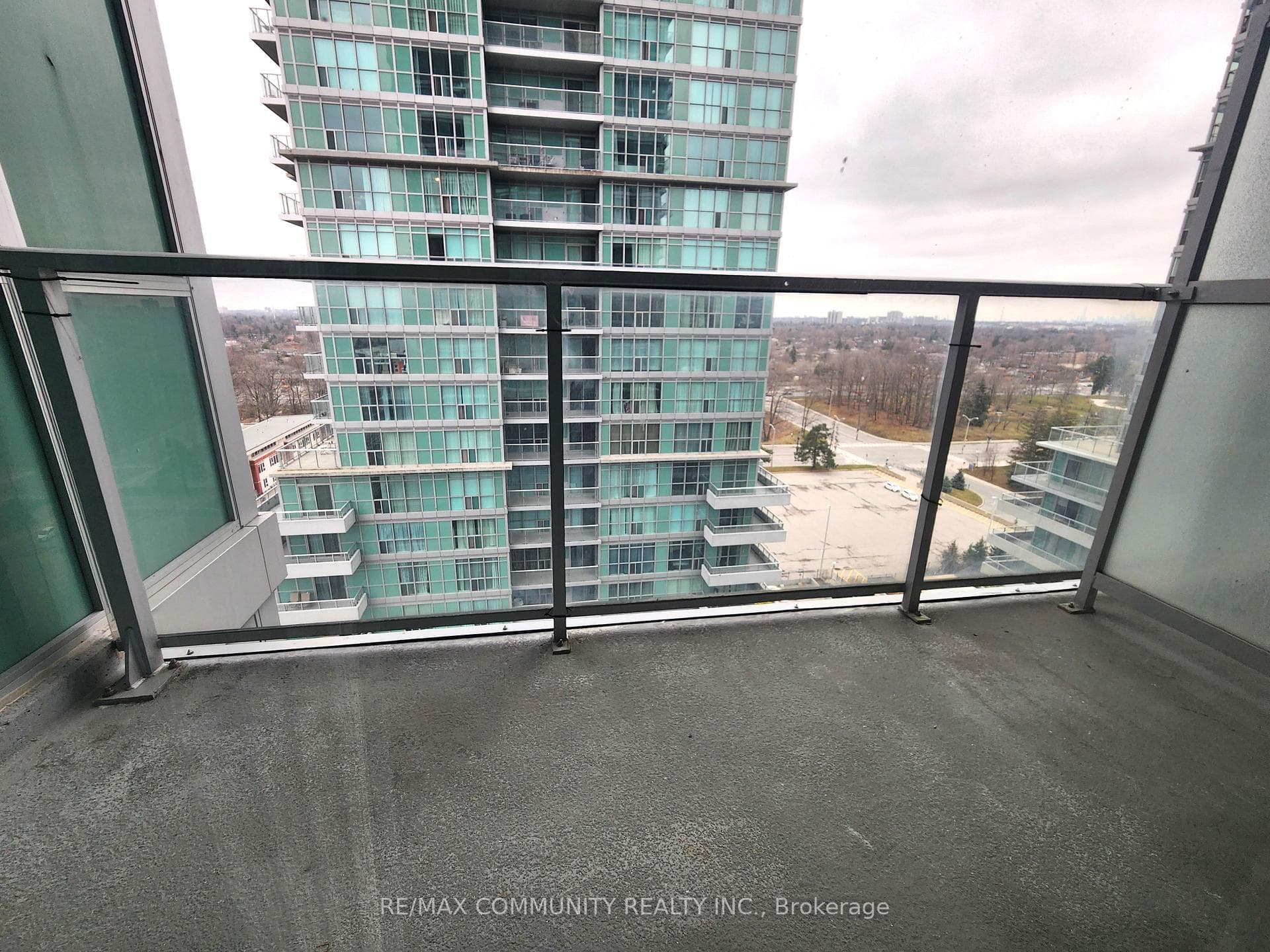 70 Town Centre Court Unit 1205 photo 18