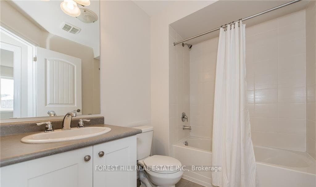 70 Hanson Crescent photo 18