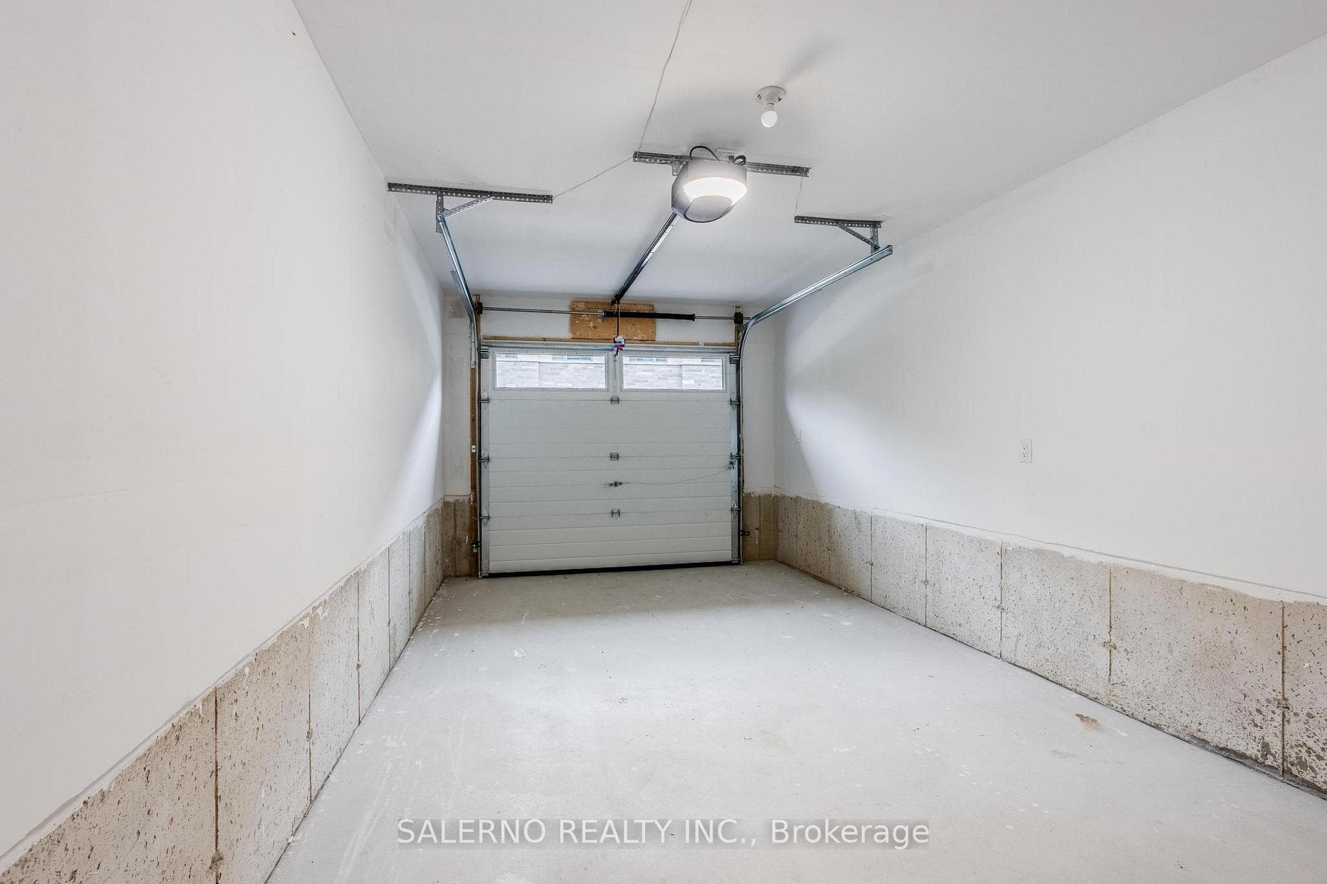 178 Petch Avenue photo 24