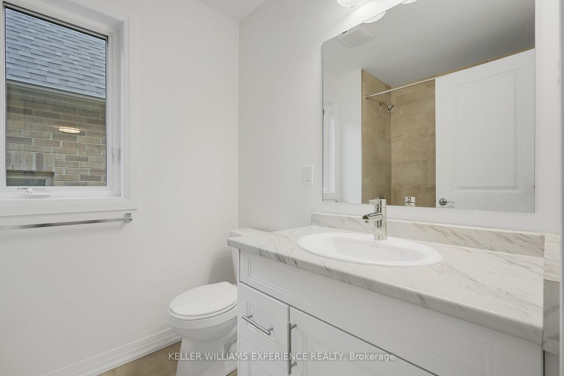 86 Sagewood Avenue photo 23