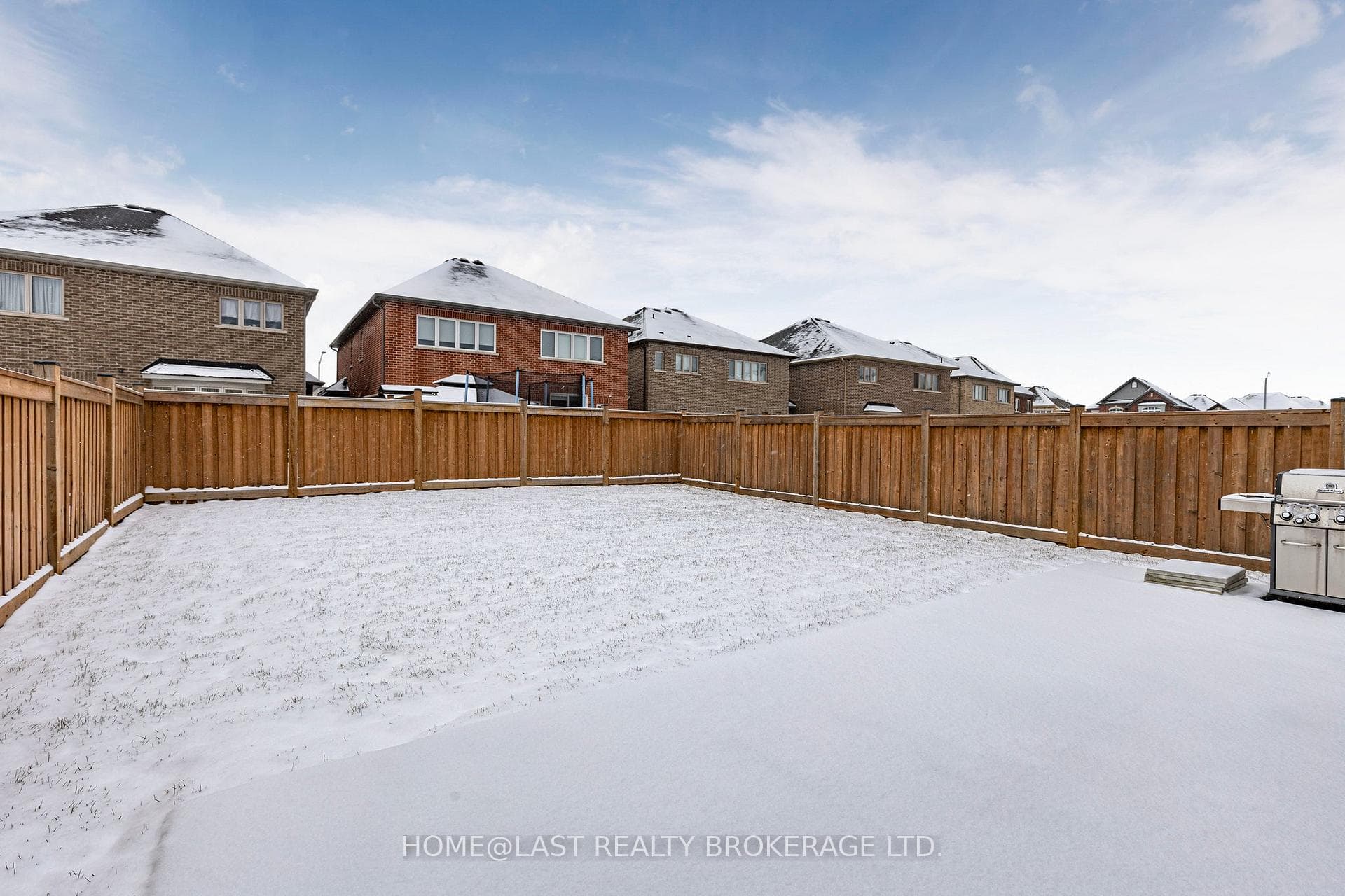 1437 Farrow Crescent photo 30